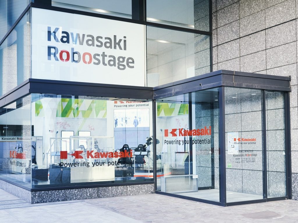 【7月】見てふれて体感しよう！ Kawasaki Robostage 見学