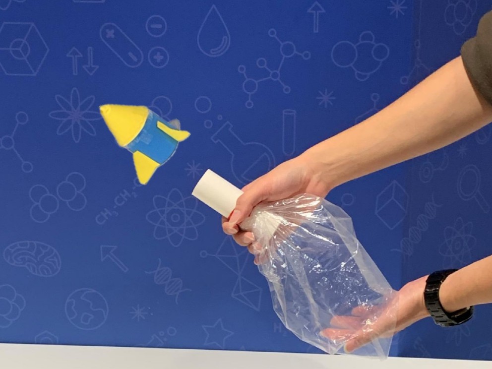 飛べ！空気ロケット！